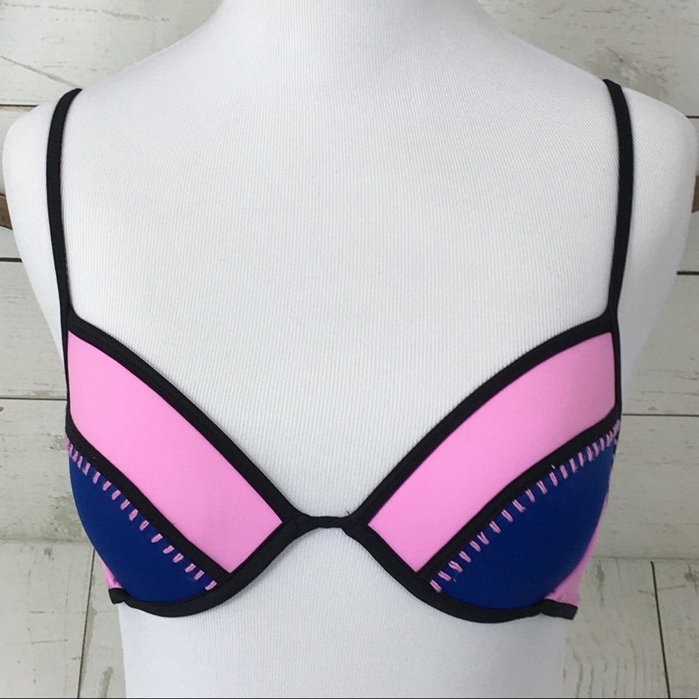 VICTORIAS SECRET Swim THE FABULOUS Bikini Top